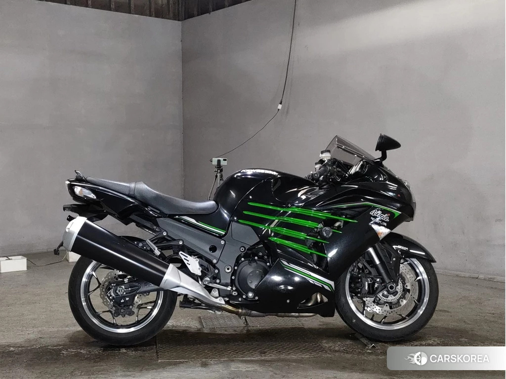 Проданный Kawasaki ZX-14R NINJA 2013 из Японии, фото 2