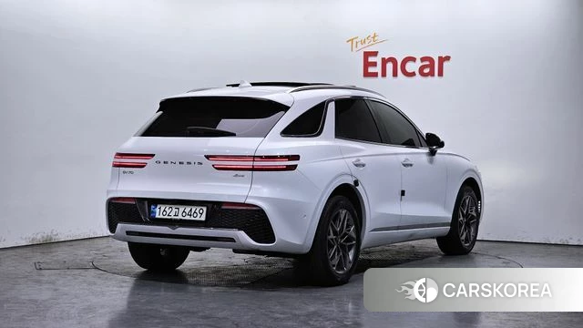 Genesis GV70 2021 Белый из Кореи