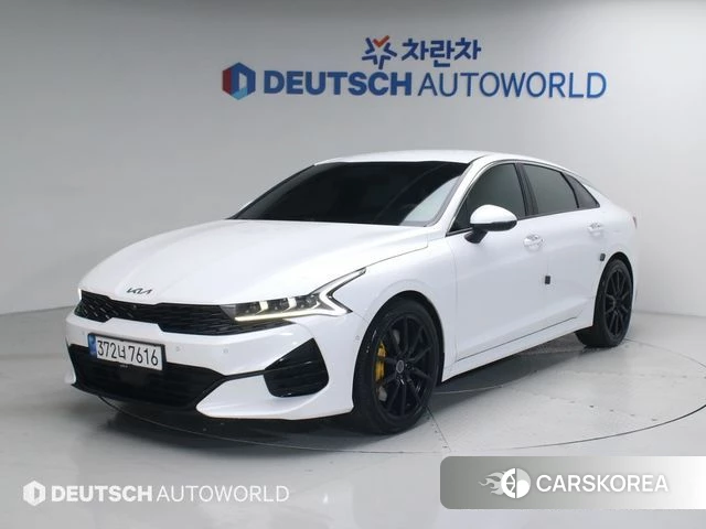 Kia K5 3rd generation 2022 Белый из Кореи