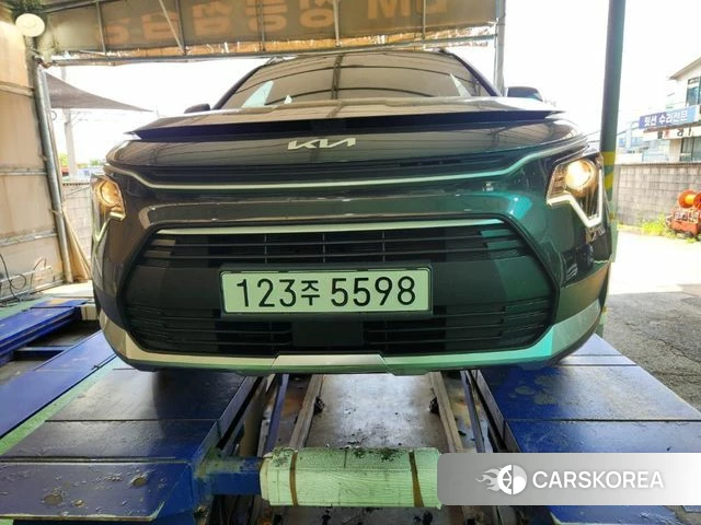 Kia Di Ol Nu Niro 2023 Серый из Кореи