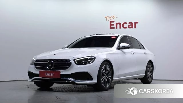 Mercedes-Benz E-Class W213 2020 Белый из Кореи