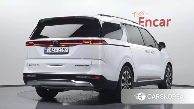 Kia Carnival 4th generation 2020 Белый из Кореи