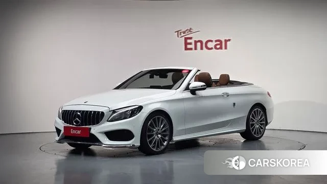 Mercedes-Benz C-Class W205 2018 Белый из Кореи