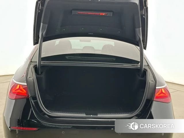 Mercedes-Benz E-class 2024 Черный из Китая