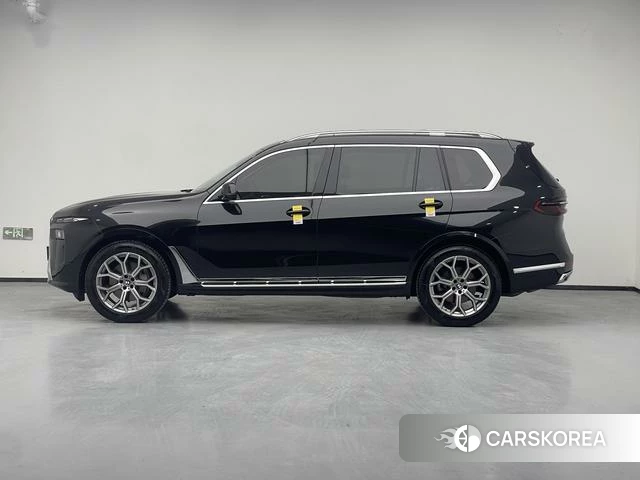 BMW X7 2024 Черный из Китая
