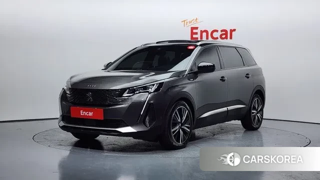 Peugeot 5008 second generation 2024 Серый из Кореи