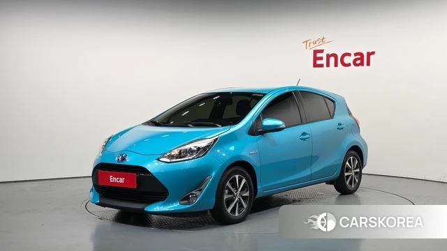 Toyota Prius C 2019 Синий из Кореи