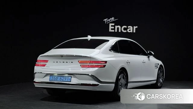 Genesis Electrified G80 (RG3) 2025 Белый из Кореи