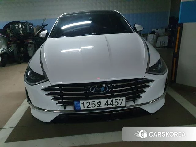 Hyundai Sonata (DN8) 2022 Белый из Кореи