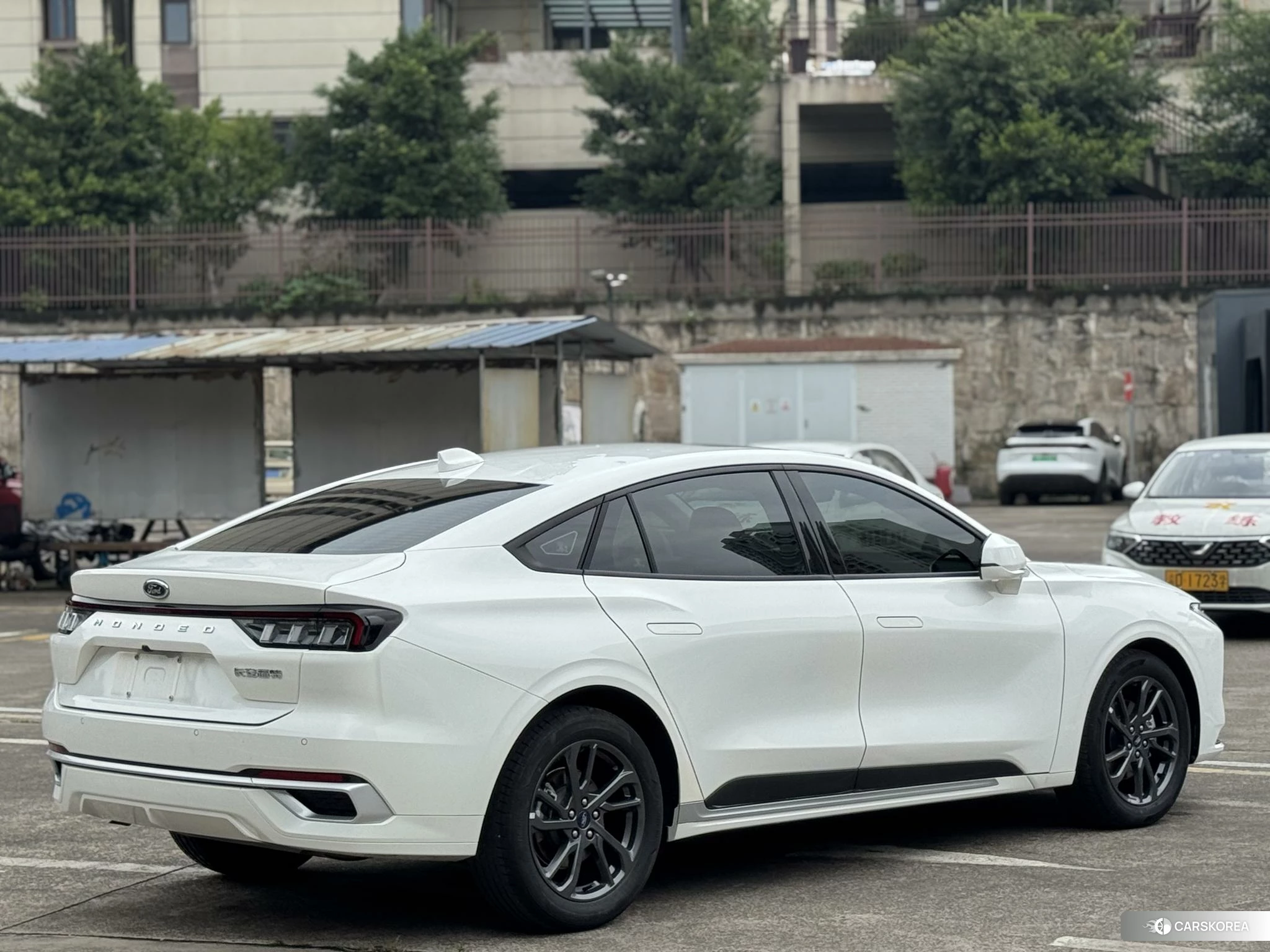 Ford Mondeo 2024 Белый из Китая