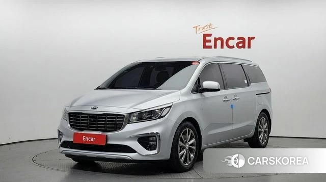 Kia The New Carnival 2018 Серебристо-серый из Кореи