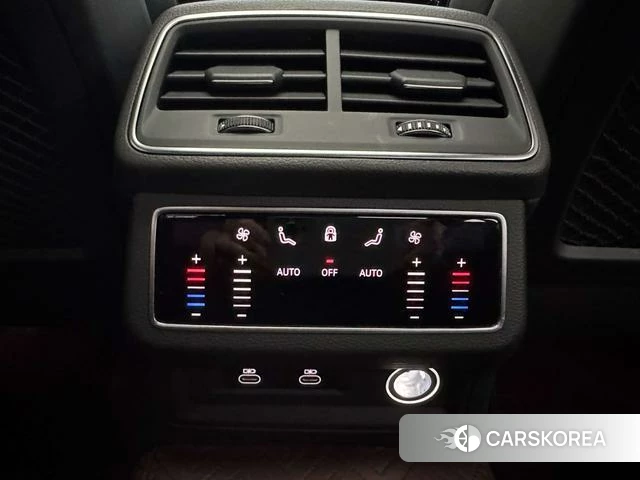 Audi A6L 2024 Черный из Китая