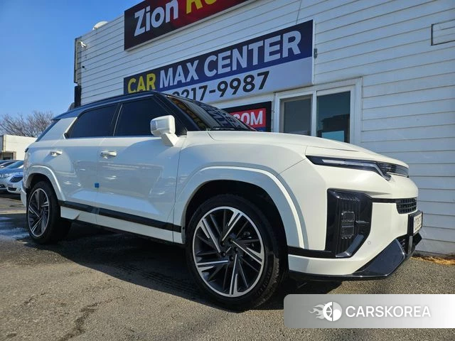 Ssangyong Actian 2nd Generation 2024 Белый двухцветный из Кореи