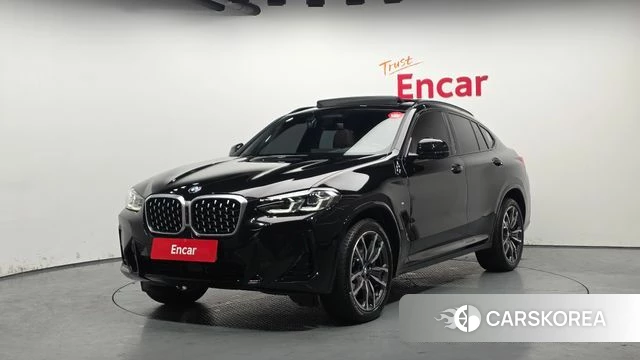BMW X4 (G02) 2024 Черный из Кореи