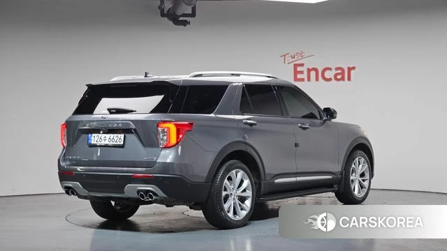 Ford Explorer 6th Generation 2022 Серый из Кореи