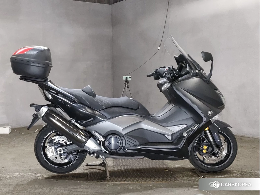Проданный Yamaha T-MAX 530 2015 из Японии