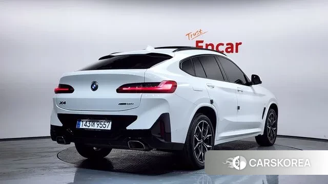 BMW X4 (G02) 2023 Белый из Кореи