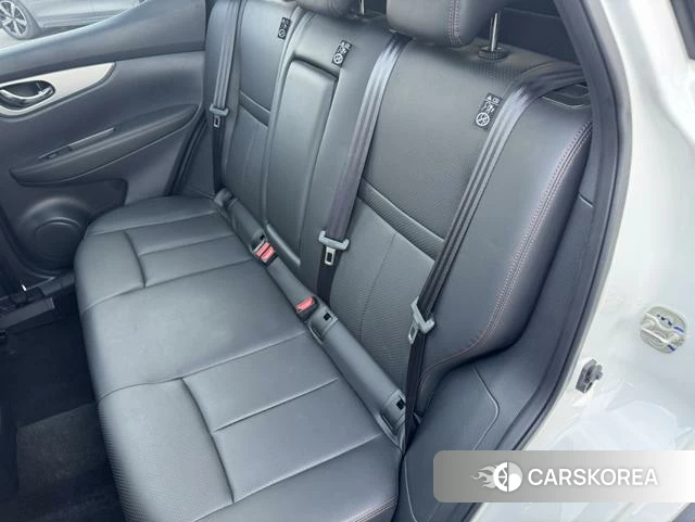 Nissan Qashqai 2023 Белый из Китая
