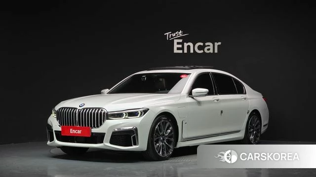 BMW 7 Series (G11) 2021 Белый из Кореи