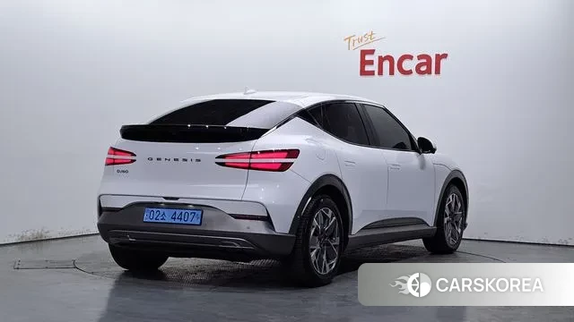 Genesis GV60 2022 Белый из Кореи