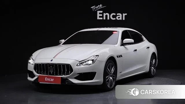 Maserati Quattroporte 2018 Белый из Кореи