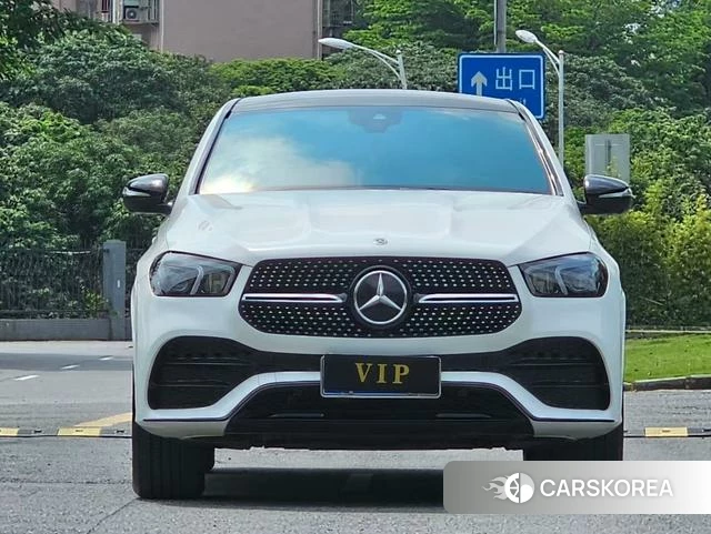 Mercedes-Benz GLE coupe 2021 Белый из Китая