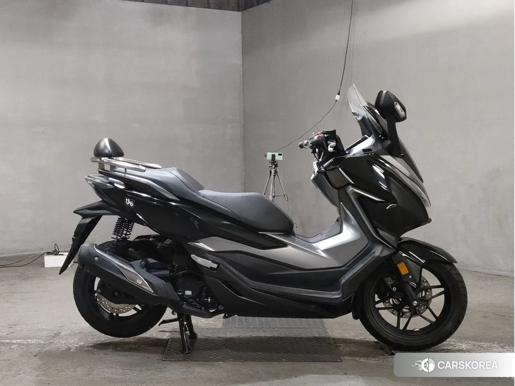 Проданный Honda FORZA 2018 из Японии, фото 2