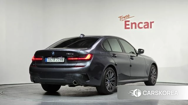 BMW 3 Series (G20) 2022 Серый из Кореи
