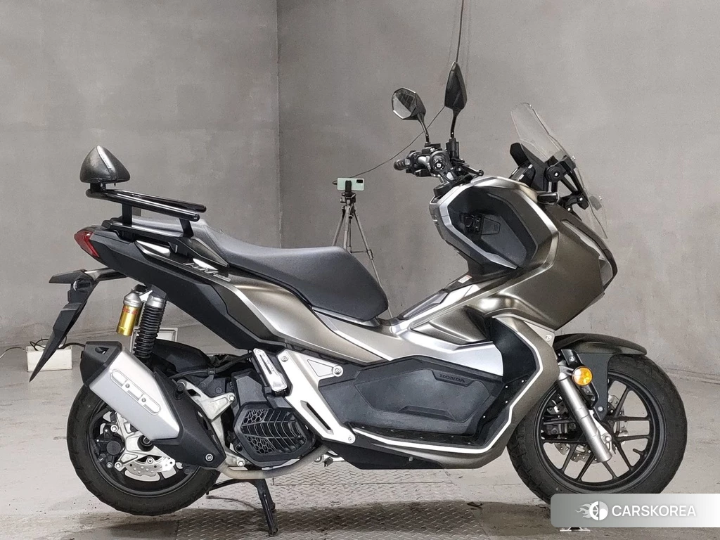 Проданный Honda ADV150 2019 из Японии, фото 2