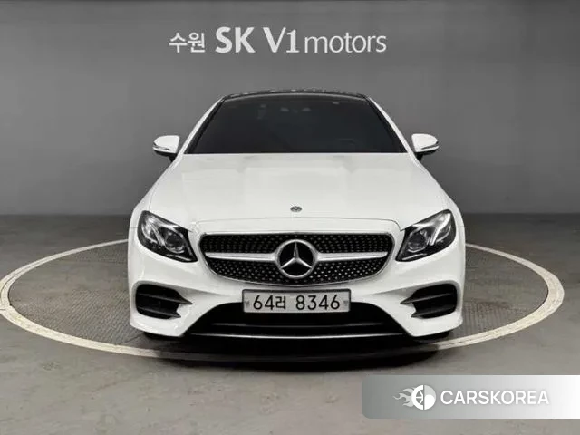 Mercedes-Benz E-Class W213 2019 Белый из Кореи