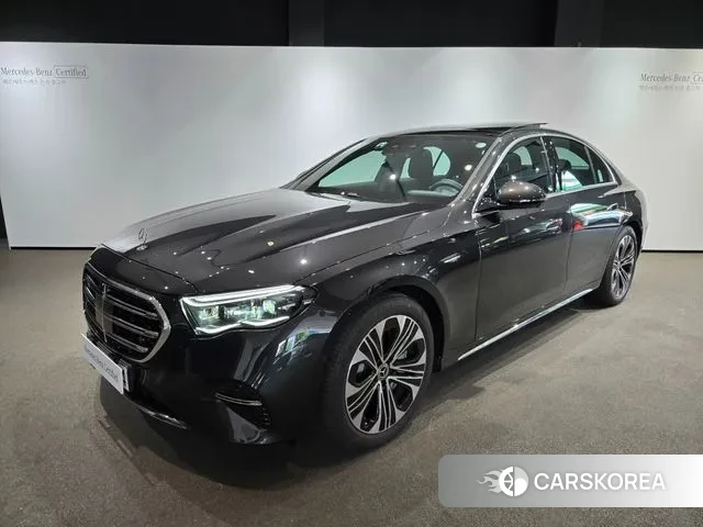 Mercedes-Benz E-Class W214 2025 Серый из Кореи