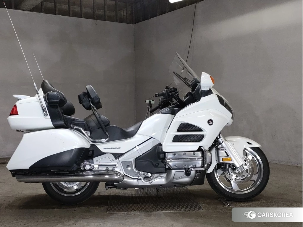 Проданный Honda GL1800 2013 из Японии, фото 2