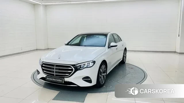 Mercedes-Benz E-Class W214 2024 Белый из Кореи