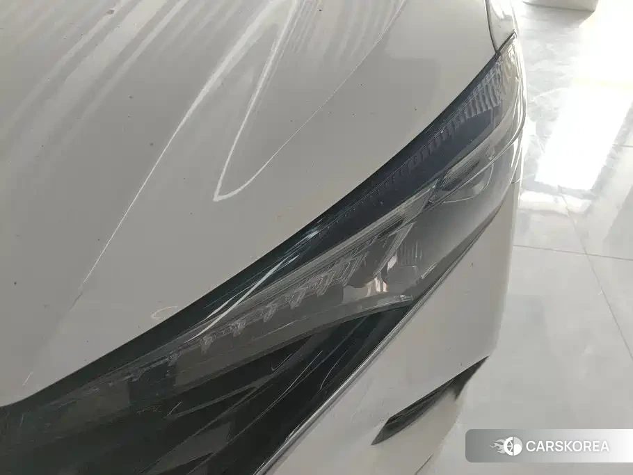 Chang'an Yidong 2021 Белый из Китая