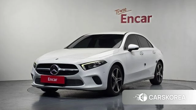 Mercedes-Benz A-Class W177 2020 Белый из Кореи