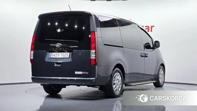 Hyundai Staria 2024 Серый из Кореи