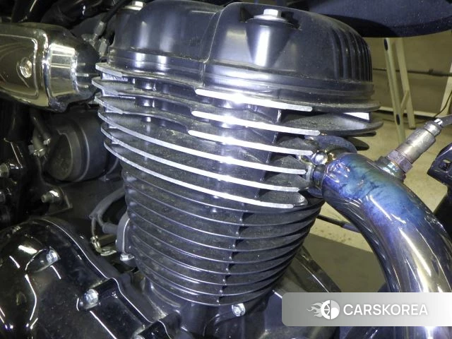 Engine photo