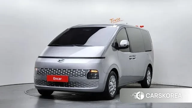 Hyundai Staria 2022 Серебряный из Кореи