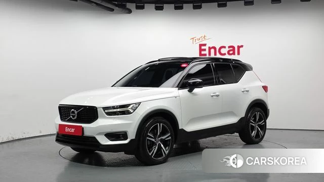 Volvo XC40 2020 Белый из Кореи