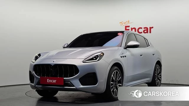 Maserati Grecale 2024 Жемчужный цвет из Кореи