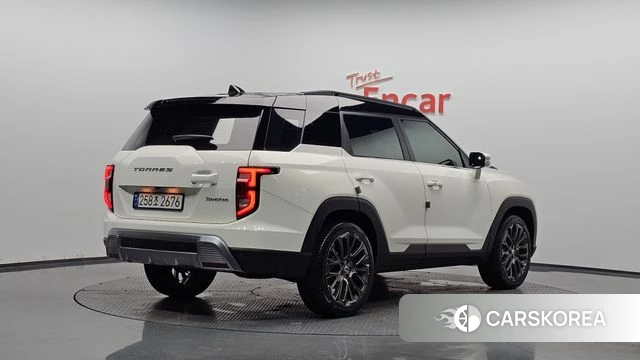 Ssangyong Torres 2023 Белый из Кореи