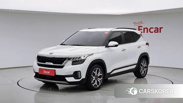 Kia Seltos 2020 Белый из Кореи