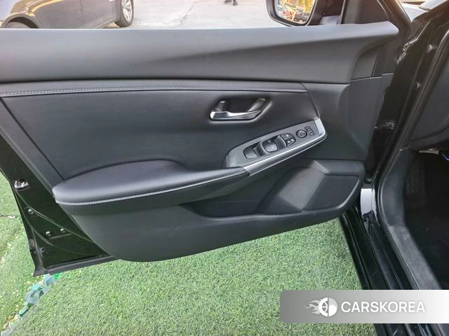 Nissan Xuan Yi 2023 Черный из Китая