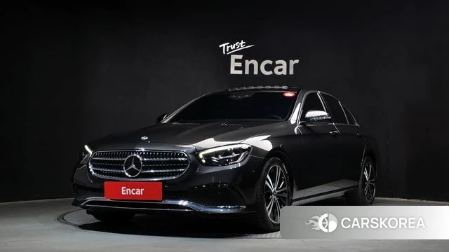 Mercedes-Benz E-Class W213 2021 Серый из Кореи