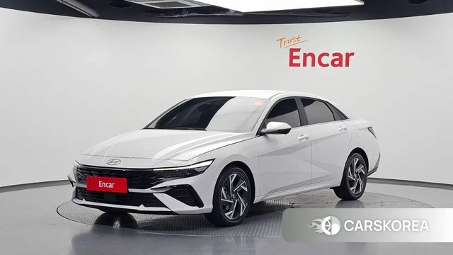 Hyundai The New Avante (CN7) 2023 Белый из Кореи