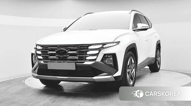 Hyundai The New Tucson Hybrid (NX4) 2024 Белый из Кореи
