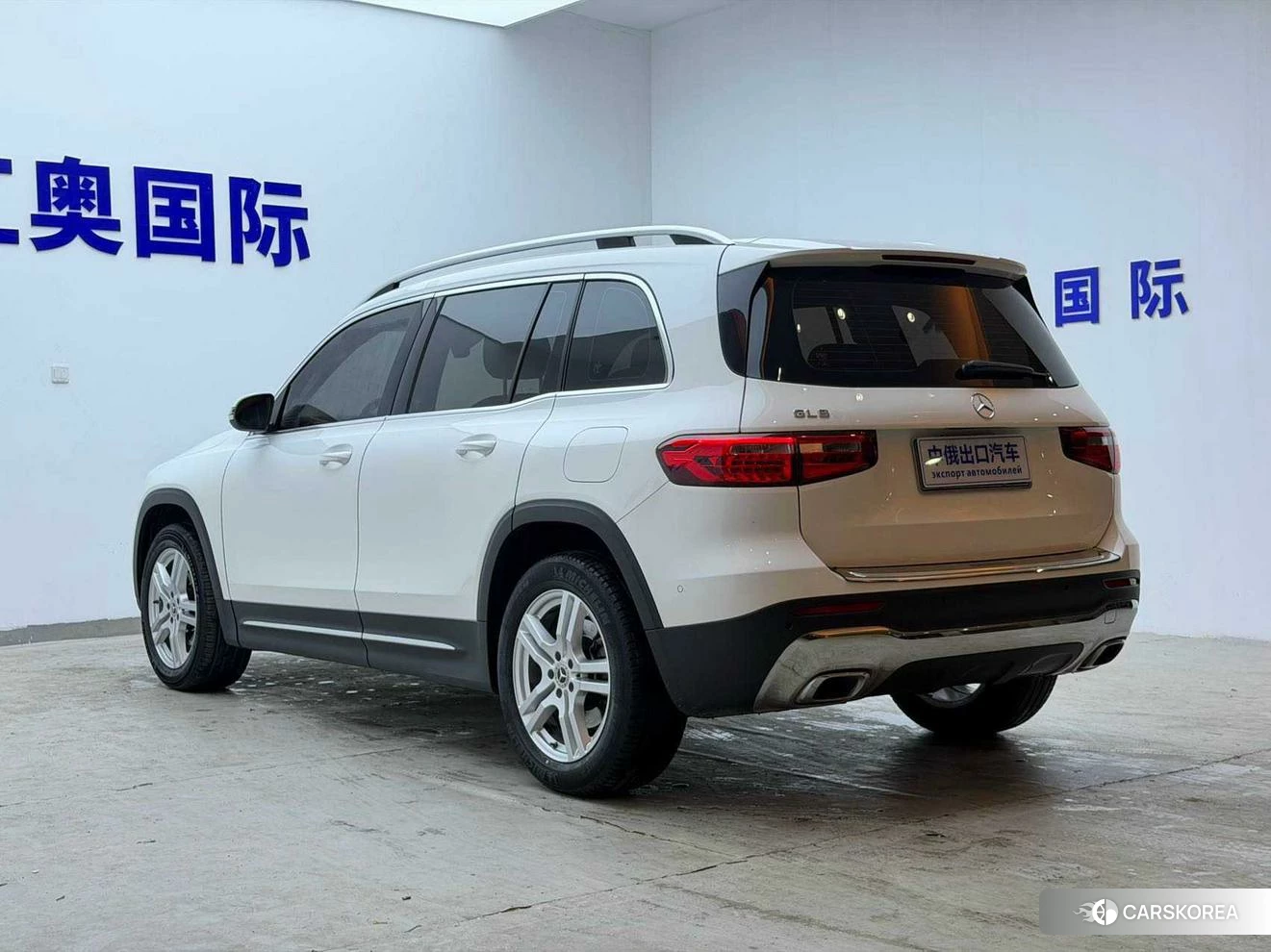 Mercedes-Benz GLB 2021 Белый из Китая