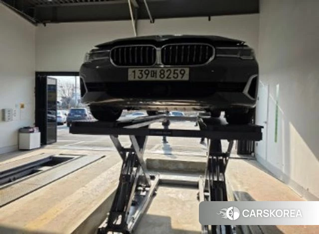 BMW 5 Series (G30) 2020 Серый из Кореи