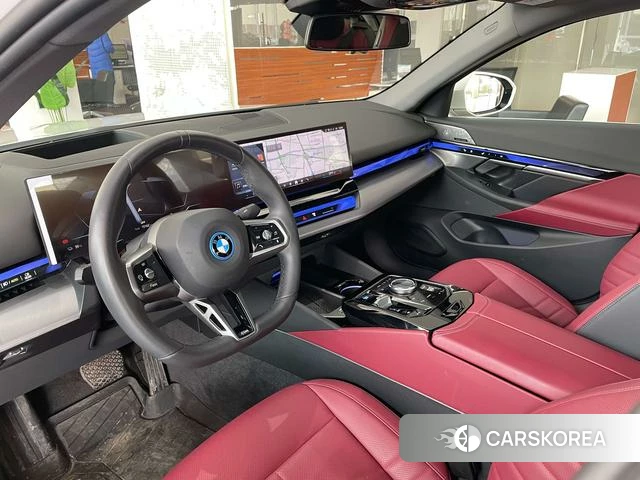 BMW i5 id 4209118 из Китая