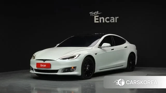 Tesla Model S 2020 Белый из Кореи